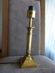 Lampa stojąca klasyczna