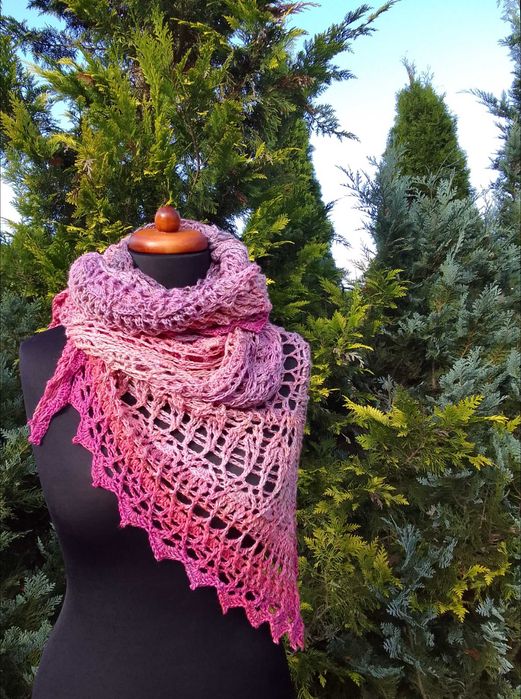 Chusta wykonana na szydełku