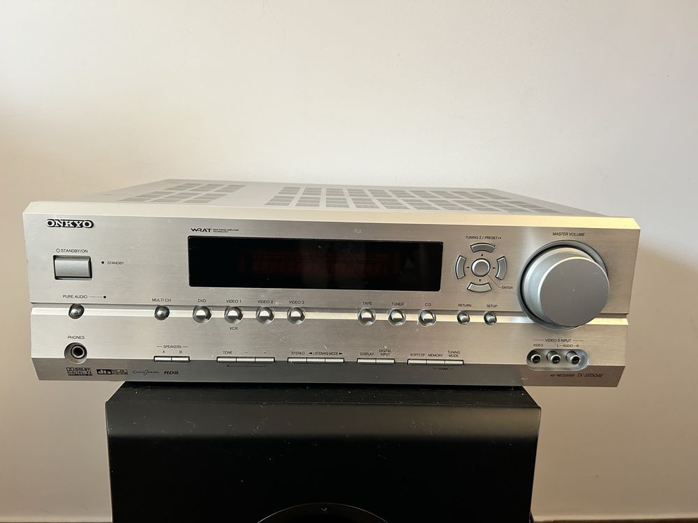 Zestaw kina domowego ONKYO, głośniki quadral i subwoofer  Magnat
