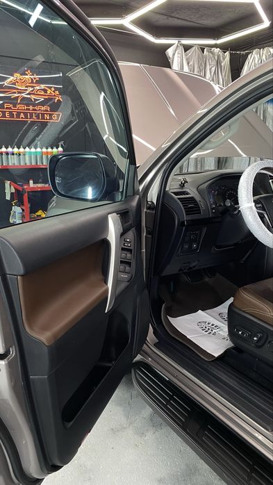 Химчистка салона автомобиля, потолка, сидений, карт коврового покрытия