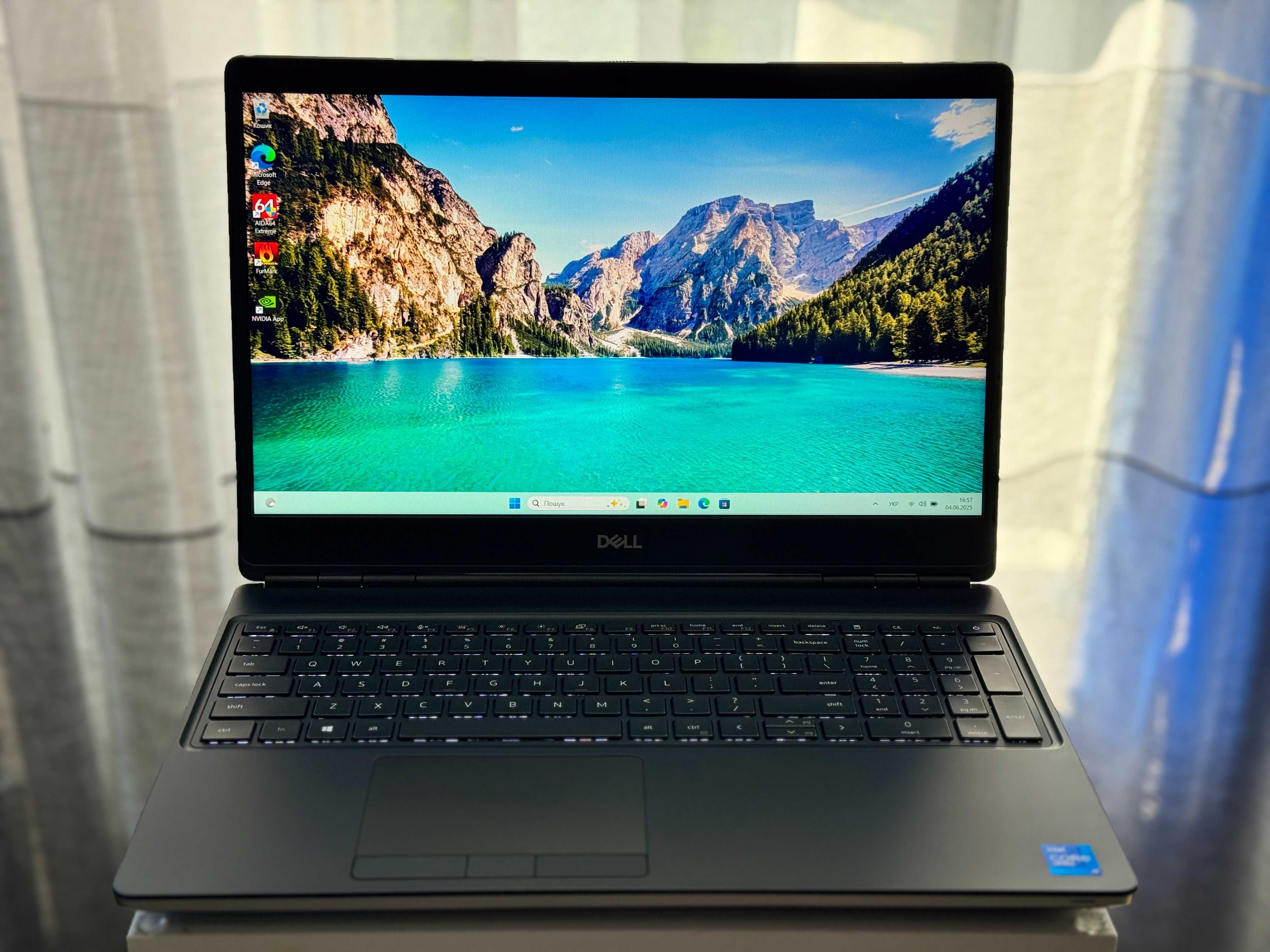 Ноутбук Dell Precision 7560 | i7-11850H RTX A4000 | Ram-64 SSD-256 IPS