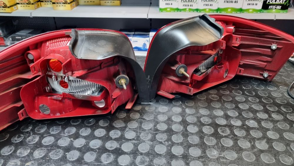 Lampy tył audi a3 8p 3D 2003r oryginał