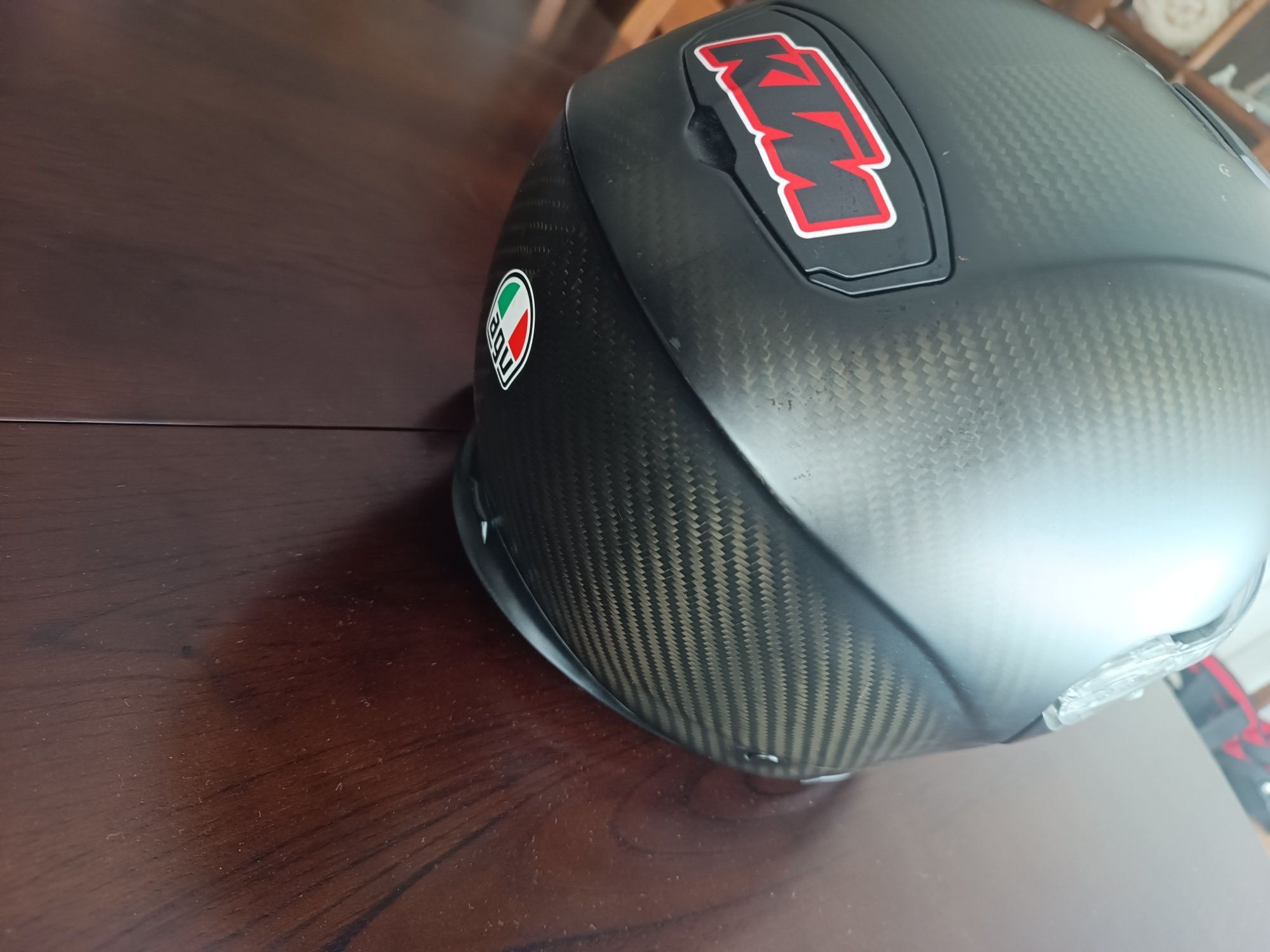 Capacete AGV sportmodular carbon com intercomunicador