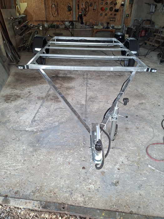 прицеп оцинкований  платформа рама чан