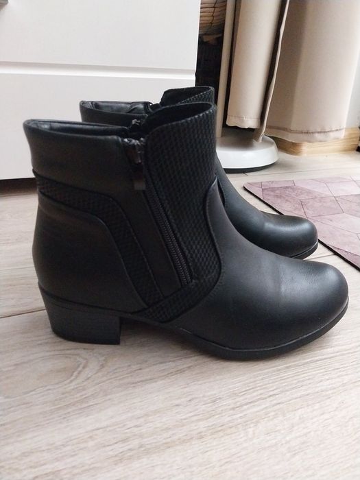 Buty zimowe damskie za kostkę