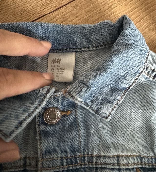 Jeansowa kurtka katana 86 H&M niebieska z przetarciami