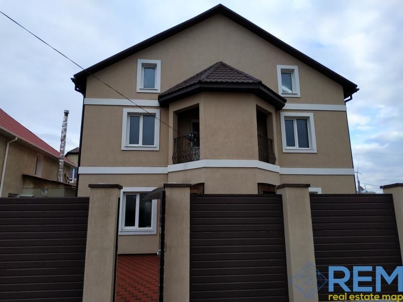 Продам дом в Червоном Хуторе (Черноморка-2) с ремонтом (205-782)