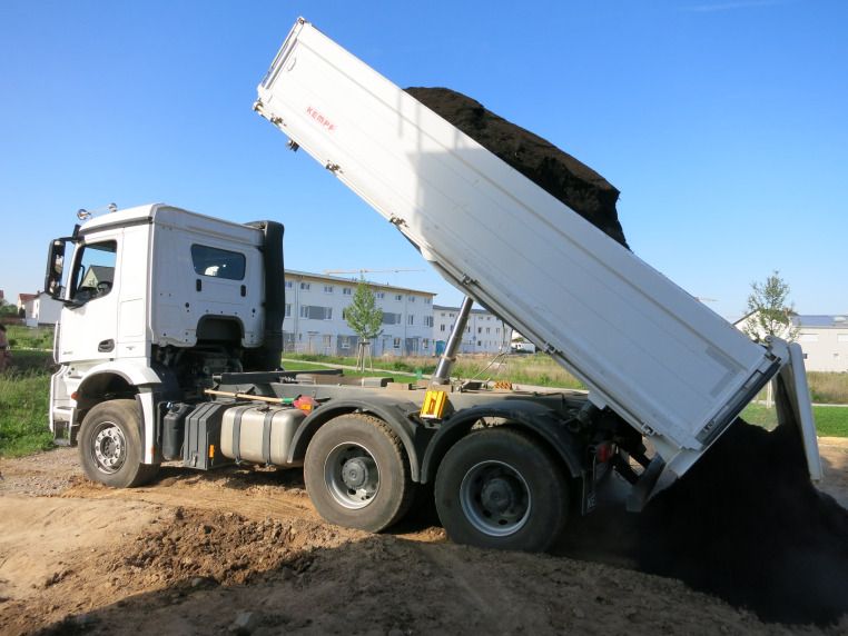 ziemia ogrodowa BEZ ZANIECZYSZCZEŃ Zapewniamy Transport