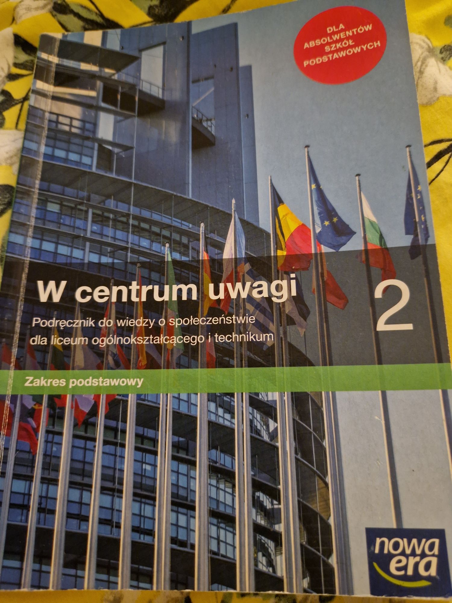 Podręcznik do Liceum W centrum uwagi  2