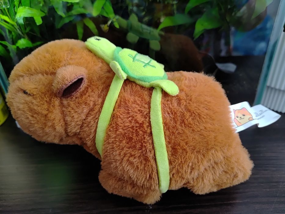 Kapibara na rękę pluszak prezent