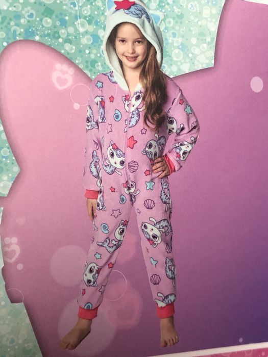 Gabi Koci domek Gabi Gabbys Dollhouse kombinezon onessie pluszowy nowy