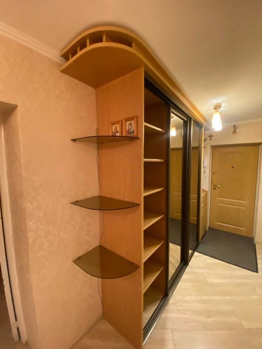 Велика шафа-купе , шкаф-купе