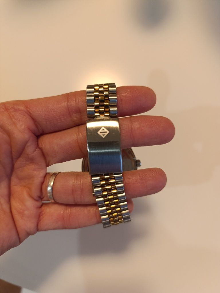 Zegarek Alpha Saphir