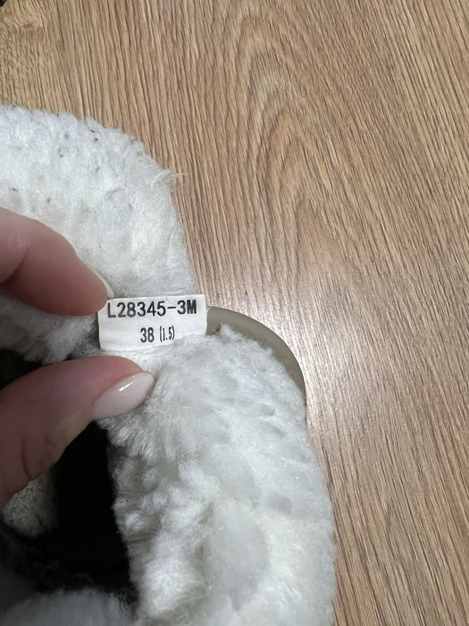 Ботинки зимові жіночі