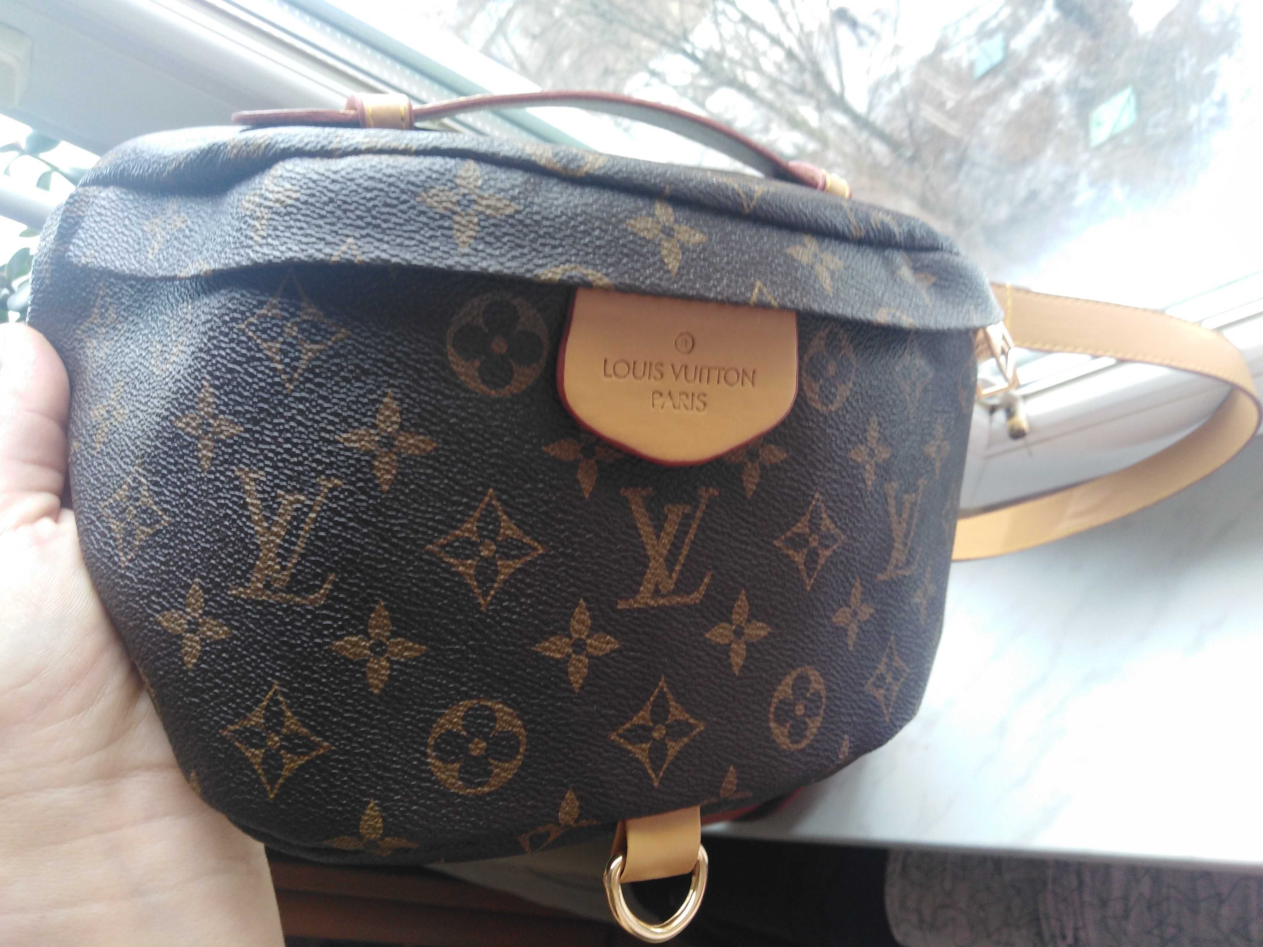 Сумка бананка Louis Vuitton