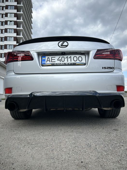Продам Lexus IS 250