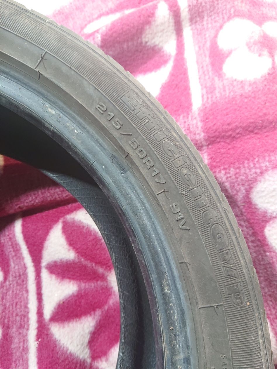 Шина goodyear efficient grip 215/50 r17