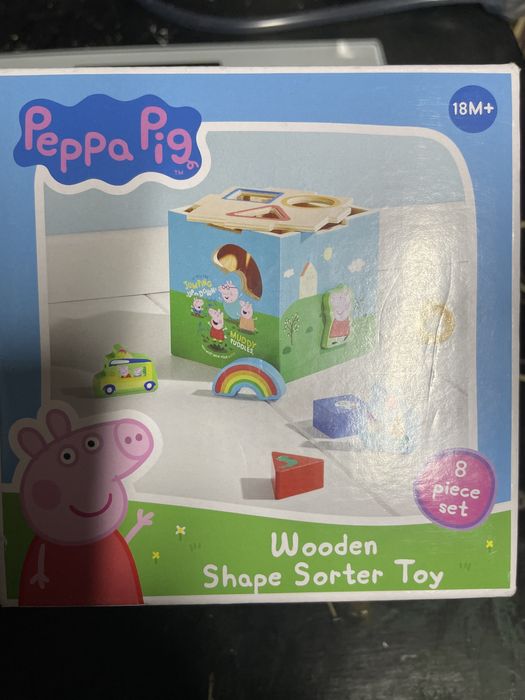 Zabawka drewniana wtykowa Świnka Peppa pig nowa
