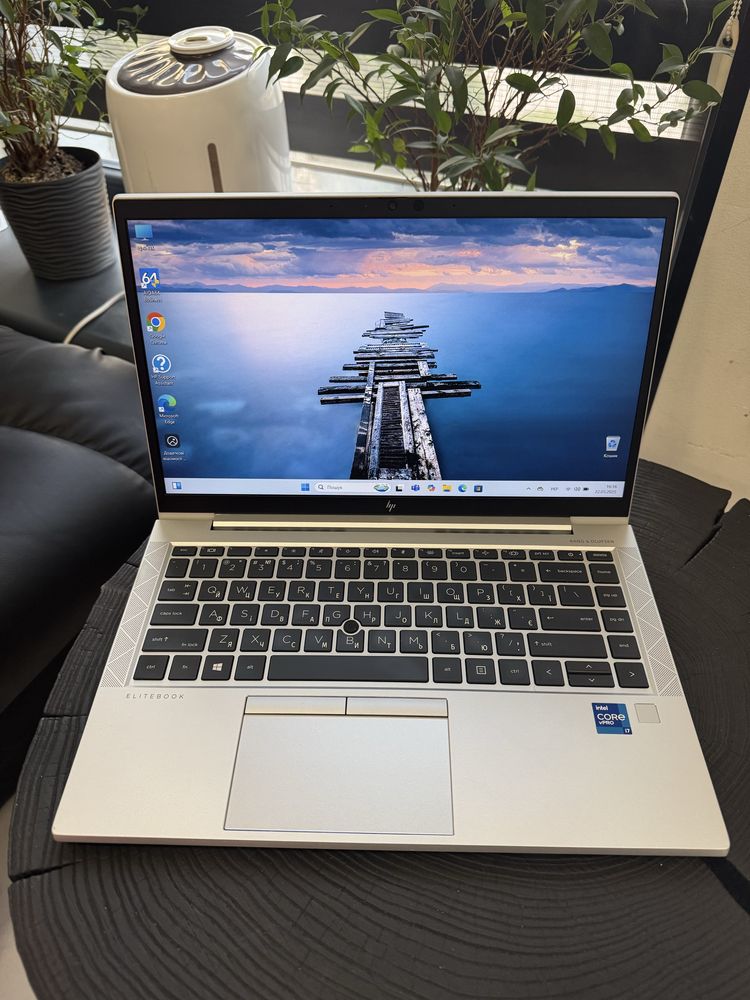 HP EliteBook 840 G8 (i7-1185G7 16GB SSD512GB IPS) #0712