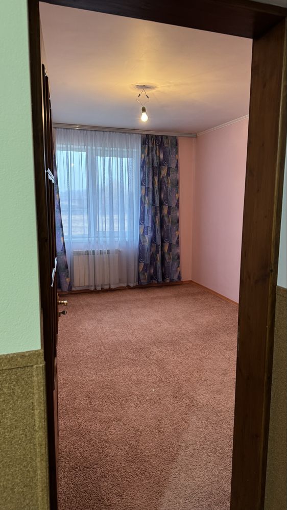 Продаж 3-х кімнатної квартири в м.Коломия