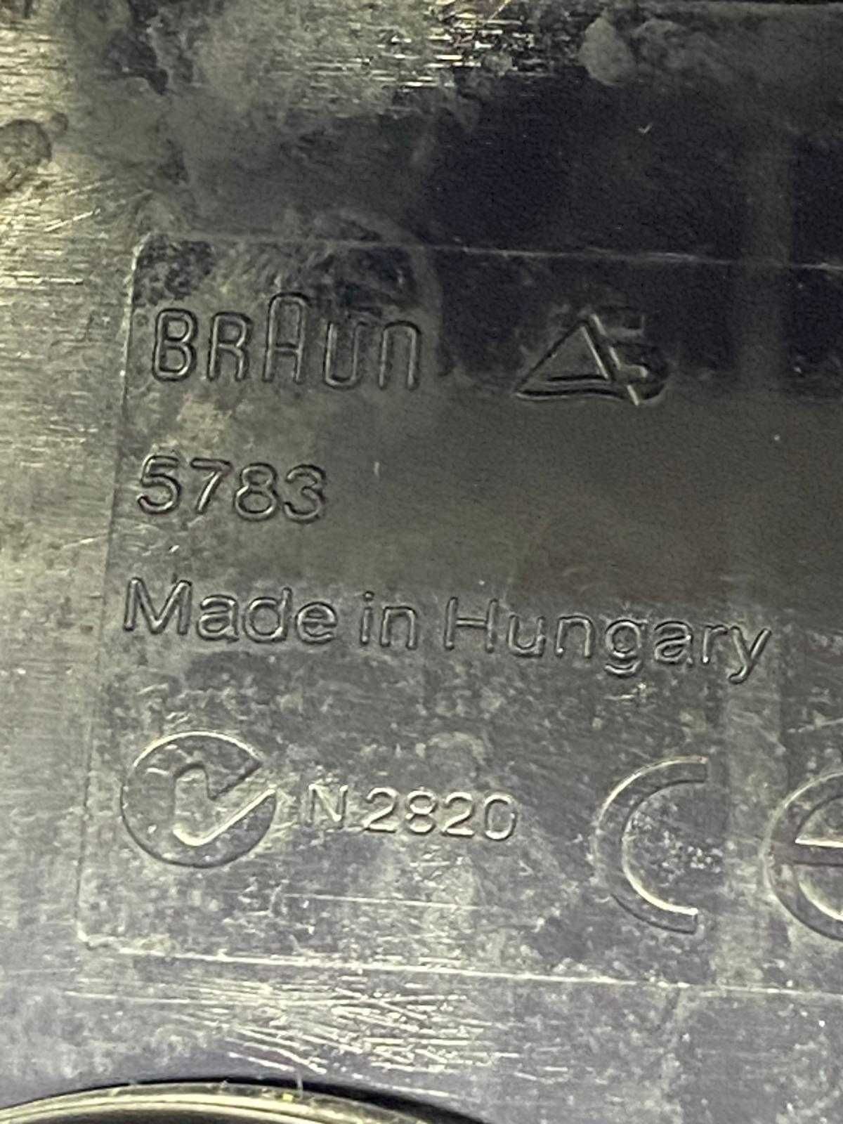 BRAUN 5783 - stacja dokująca do golarki elektrycznej SERIES 3