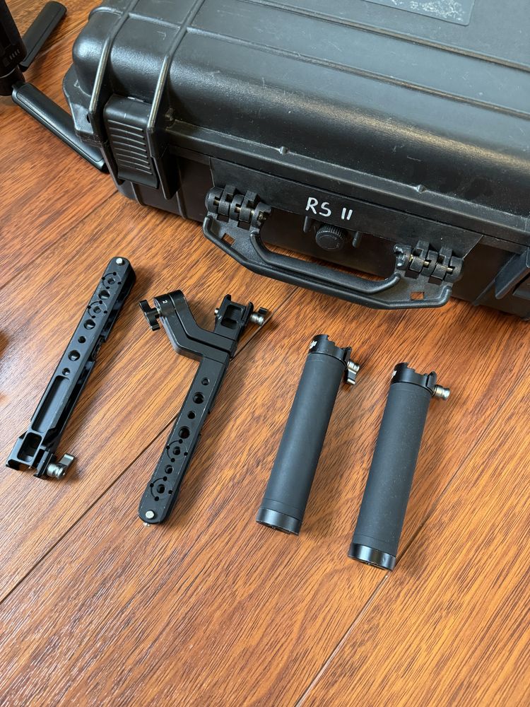 DJI Ronin RS2 + walizka + dual handle + vertical camera mount