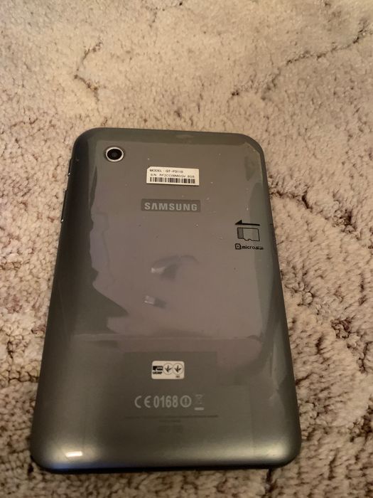 Планшет Sumsung чорного кольору