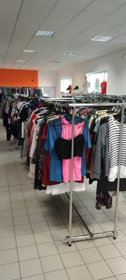 Sklep Lokal z Odzieżą Używaną Second Hand Lumpeks Radomsko 200m2