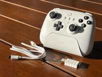 Kontroler 8Bitdo Ultimate Bluetooth 2.4ghz Stacja Ładująca Biały