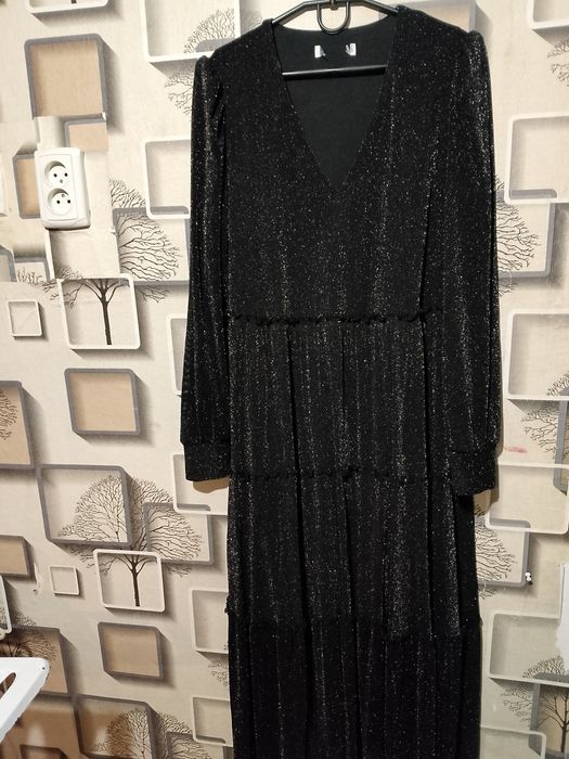 Продам чудову сукню