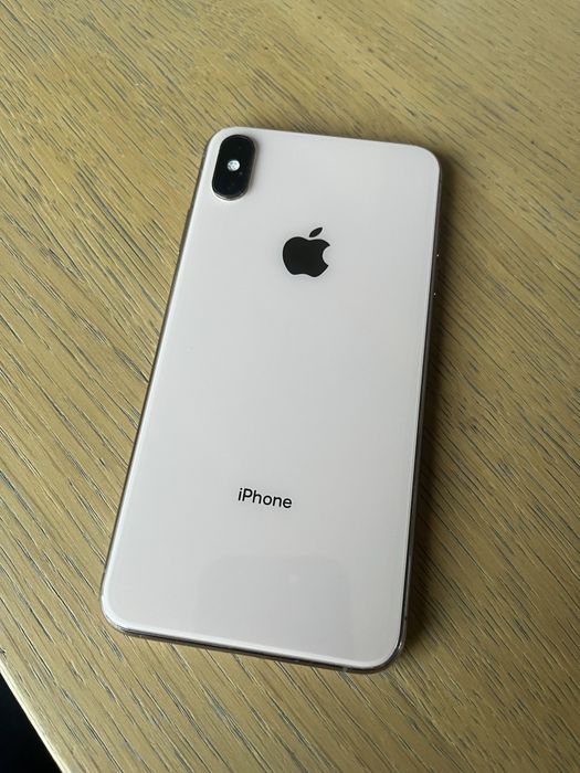 Iphone xs max 64gb uszkodzony