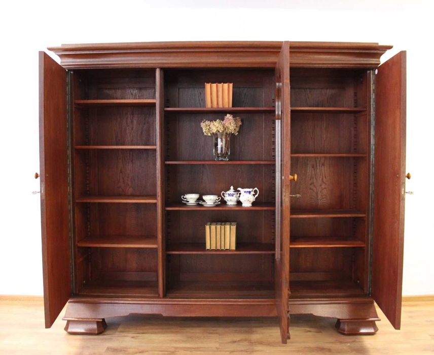 tradycyjna biblioteka międzywojenna 082304