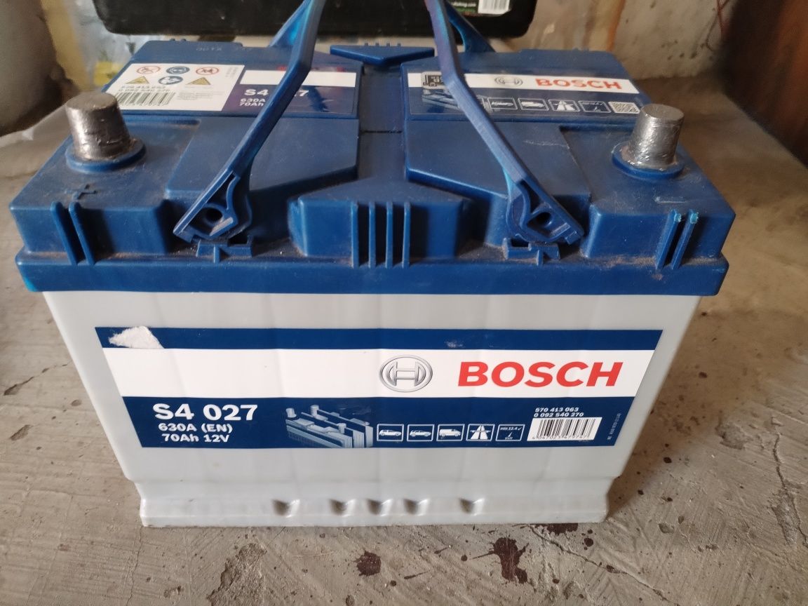 Продам аккумулятор BOSCH