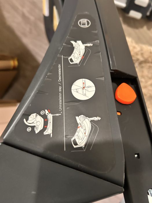 base ISOFIX para cadeiras auto + a cadeira de bebé e criança