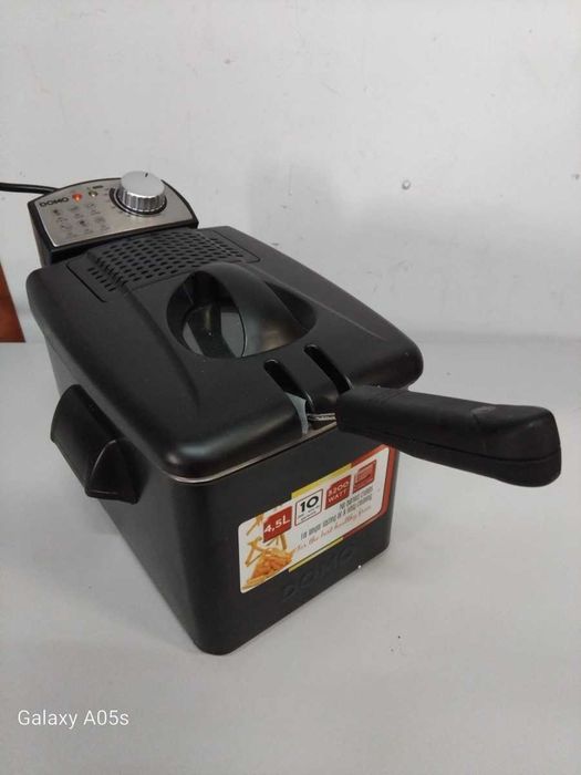 Frytkownica tradycyjna Domo 3200 W 4,5 l