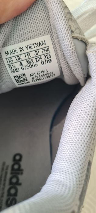 Ténis Adidas tam.36 2/3