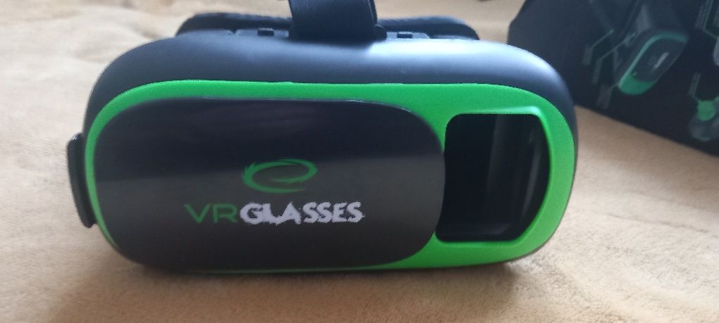 Okulary 3D dla smartfonów 3.5-6 z piloteApocalypse EGV300R