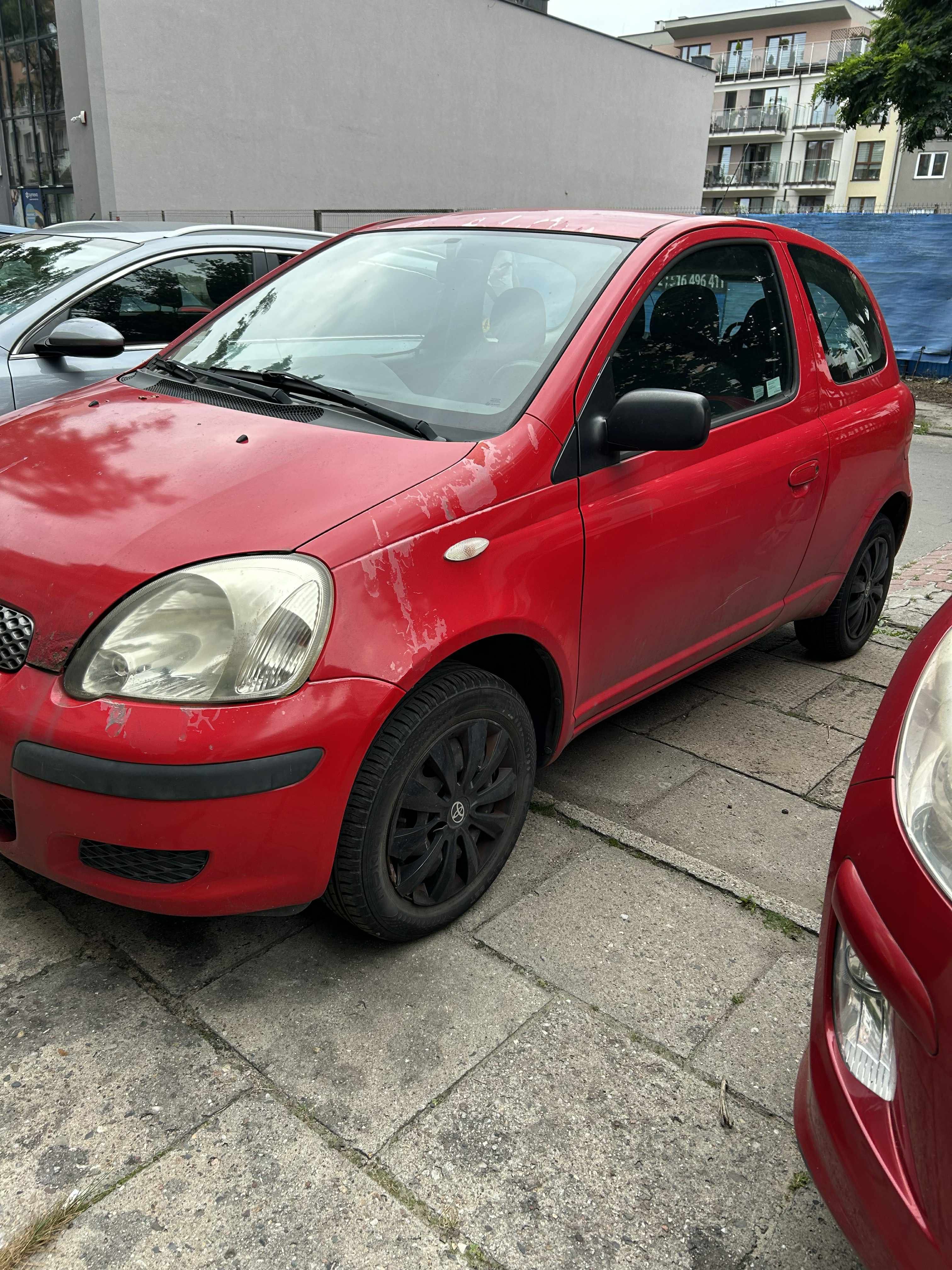 Toyota Yaris 1.0 vvt-i 2004r.