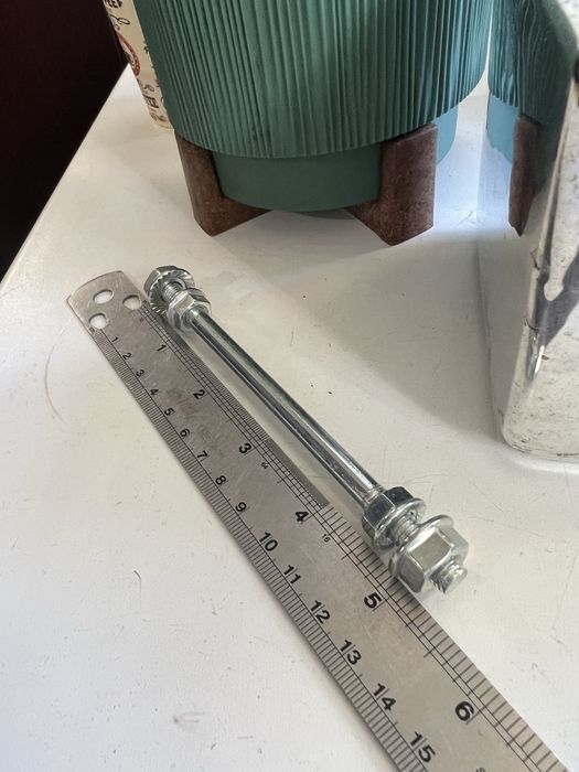 Шпилька с двухсторонней резьбой 135 мм М8