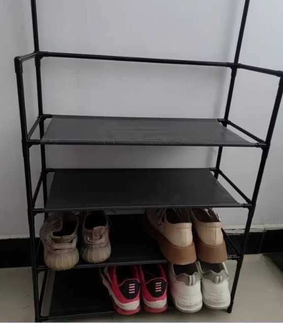 вішалка для одягу з поличками для взуття та гачками. Вешалка с полками