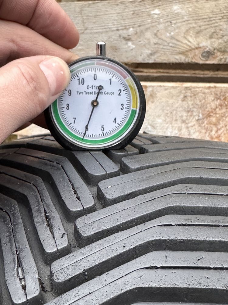 Michelin CrossClimate 215/45/17 kpl 4 szt rok 2019 bieżnik 5-6 mm