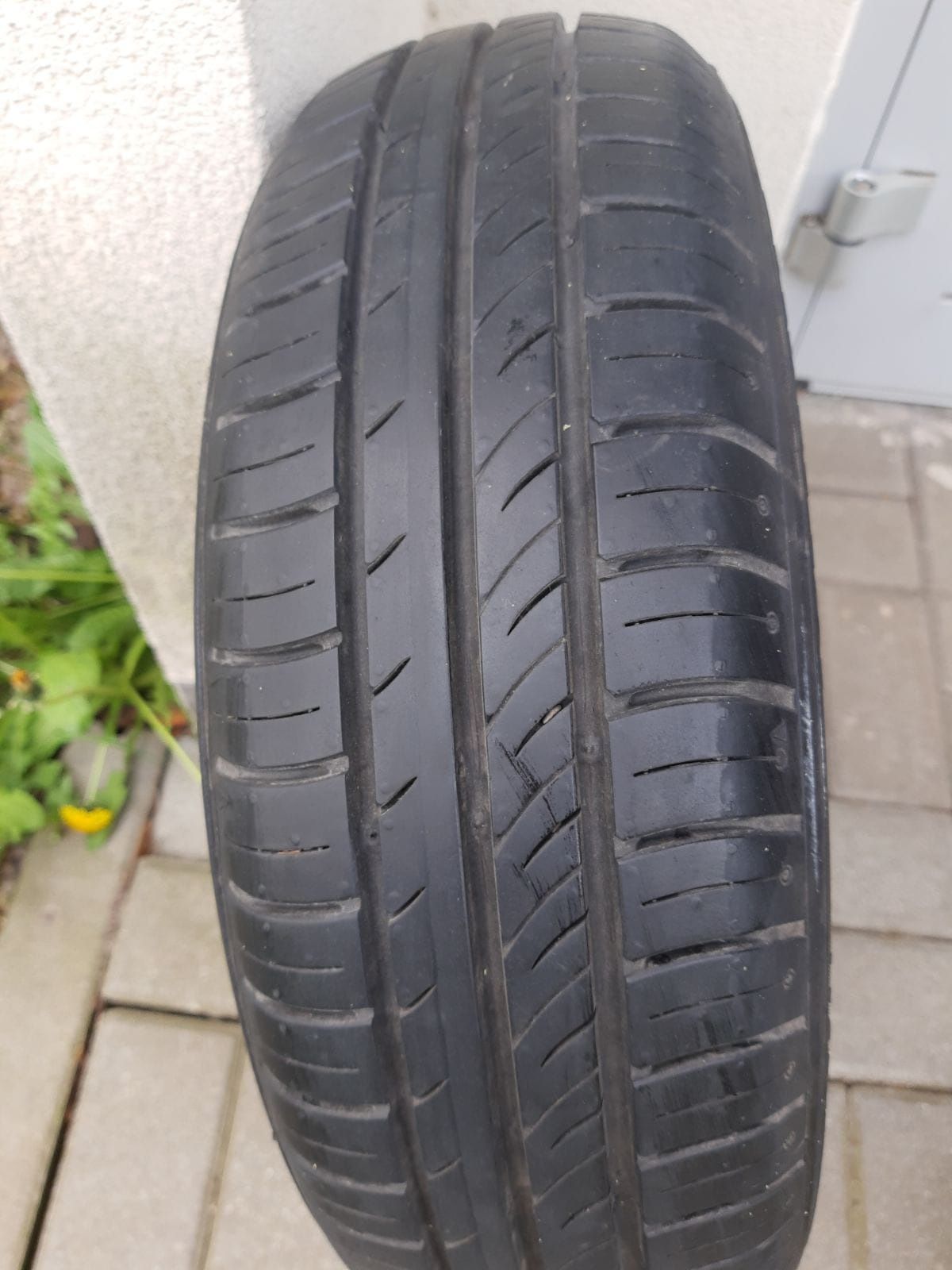 Opony letnie 4szt. Komplet Kumho Ecowing ES31 165/60/R14 75H jak nowe