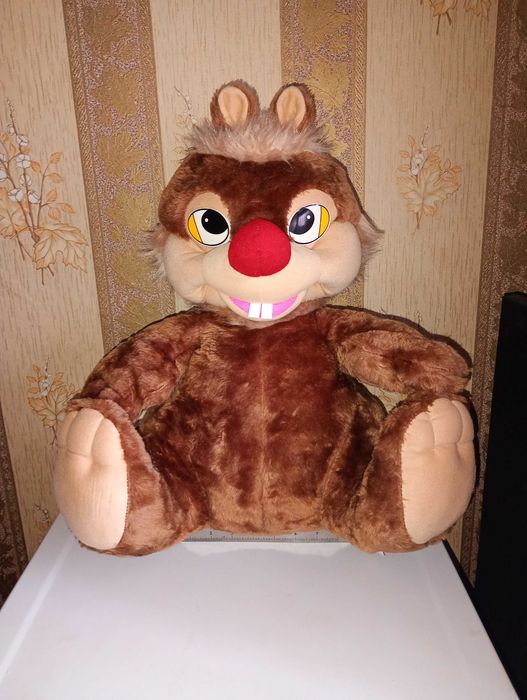 М'які дитячі іграшки