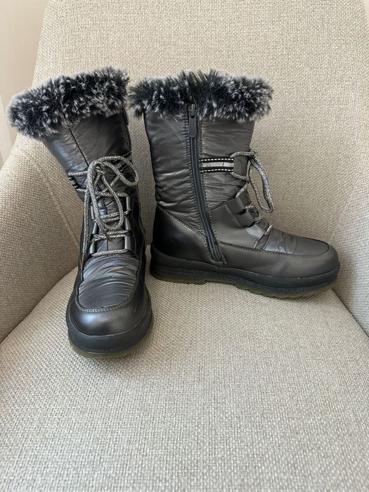 Чоботи зимові на дівчинку 35р. (22,4см)