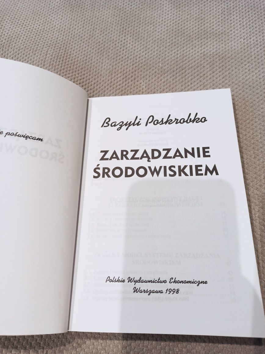 Podręcznik Zarządzanie środowiskiem B. Poskrobko