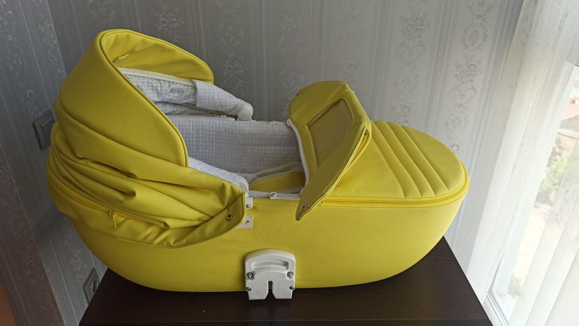 Автокресло детское в машину кроватка люлька корзина коляска для малыша