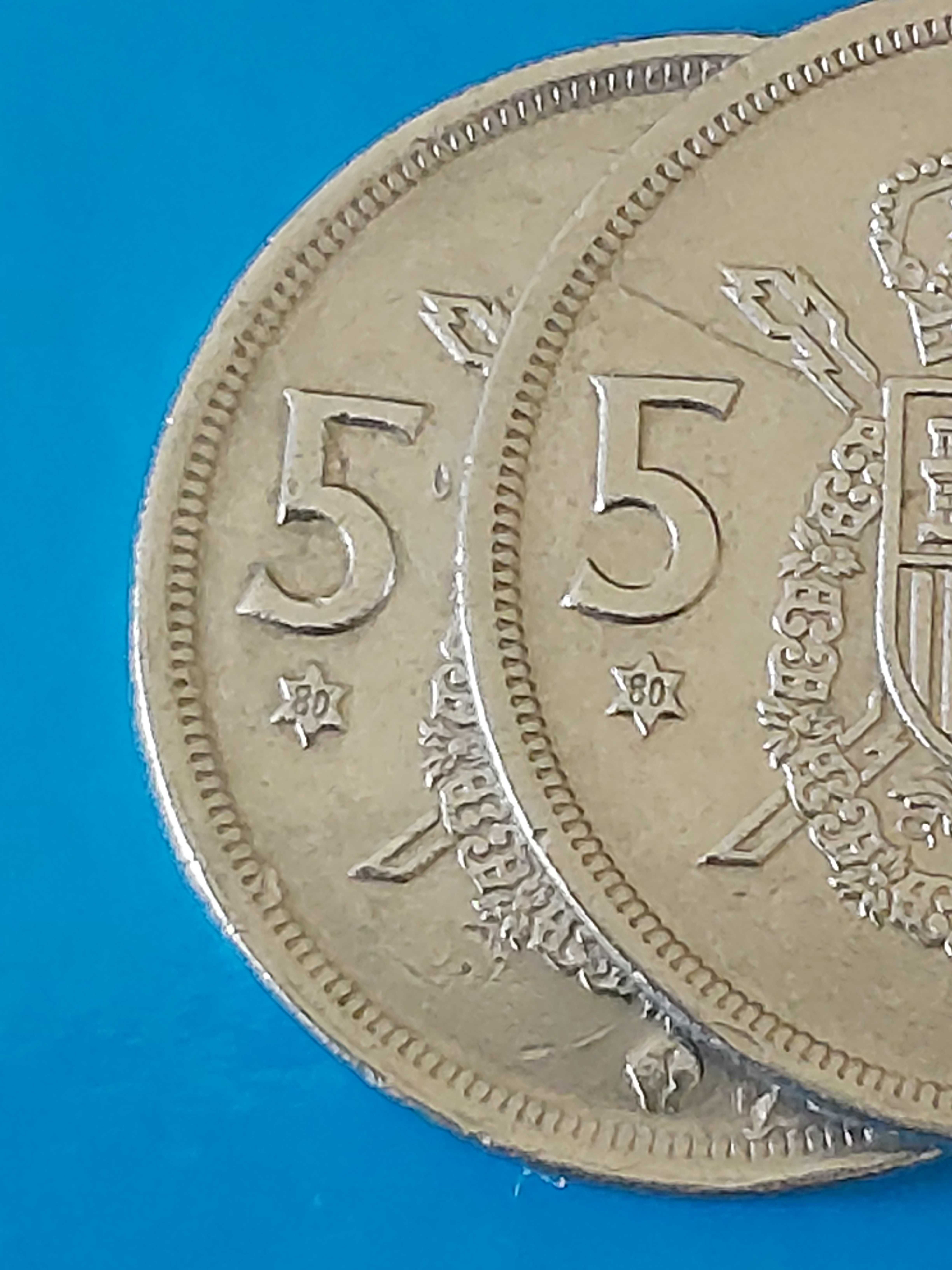 Lote 2 moedas de 5 Pesetas de 1975 com *80* na estrela