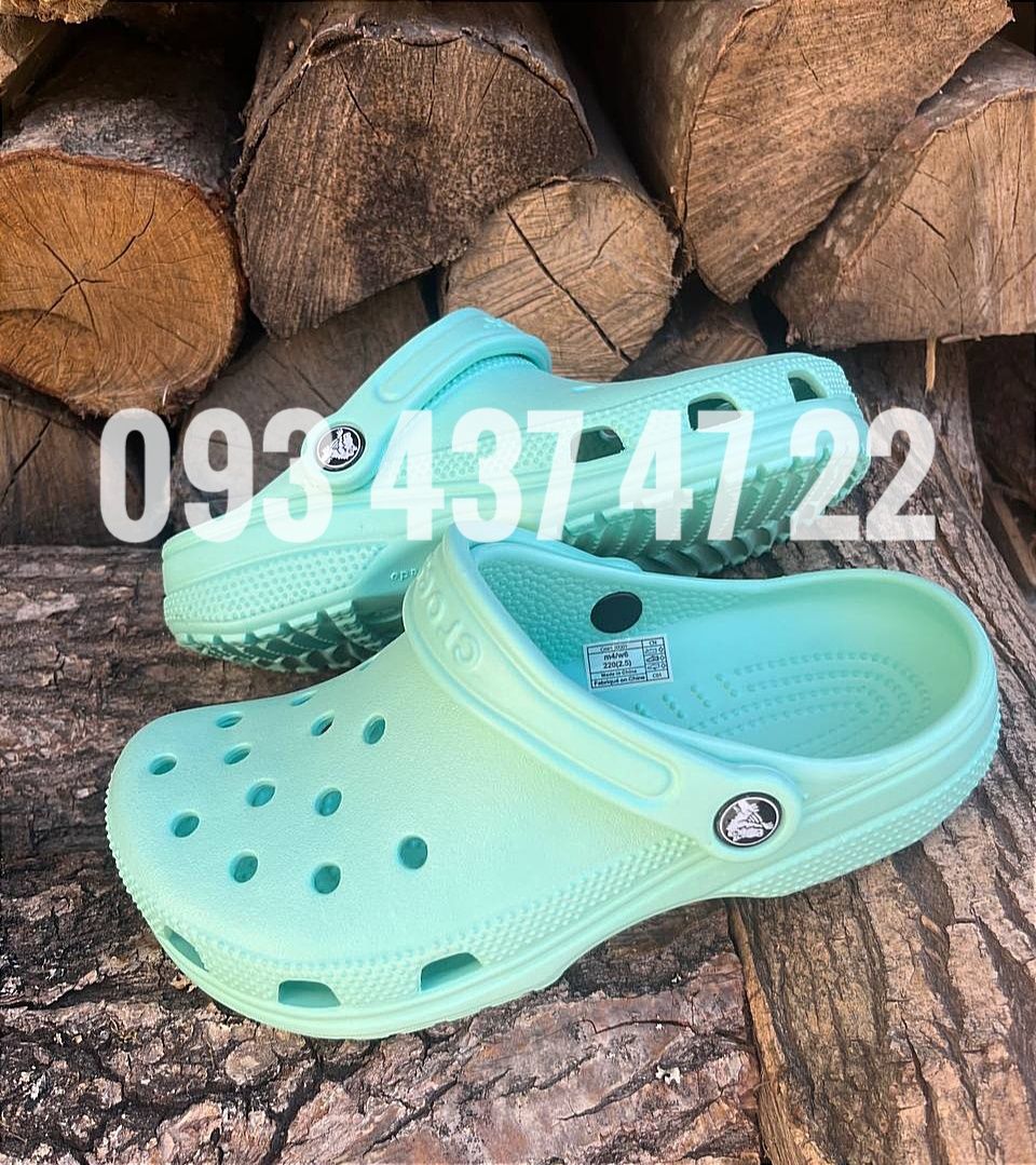 Купити Крокси Сабо Crocs Classic Clog Усі розміри у наявності