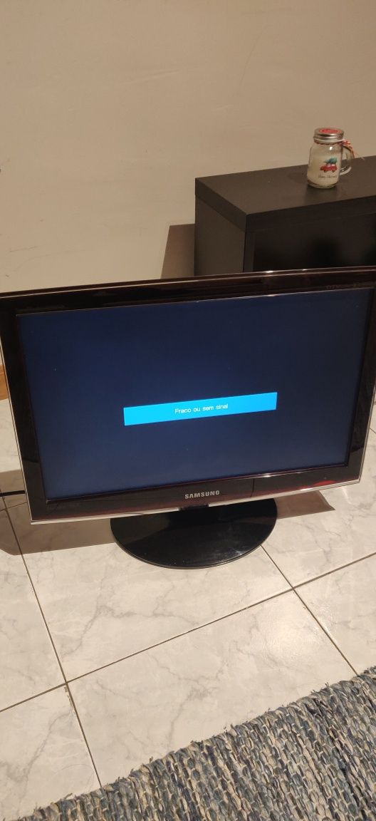 Televisão Samsung syncmaster T200