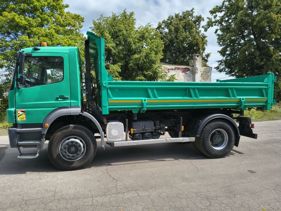 Mercedes AXOR 1828 wywrotka hydroburta niski przebieg kiper super stan